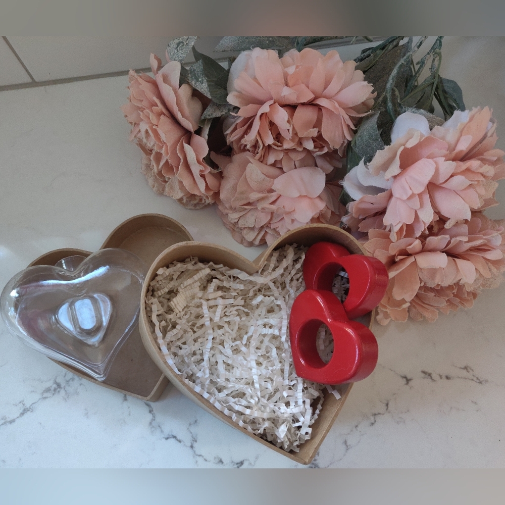 NWOT Valentines bundle.